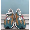thumbnail image 2 of New Balance 327 Chaussures de Montagne pour Femmes Taille 8.5, 2 of 6