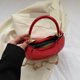 thumbnail image 2 of Bolso de hombro de moda Bolso de mensajero femenino de media luna de cuero de PU (rojo), 2 of 6