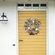 thumbnail image 5 of Corona artificial de otoño CLLC para puerta de entrada - Decoración rústica de otoño con calabaza, rosa, ramas de bayas, hojas mixtas para Halloween, Acción de Gracias, interior y exterior (13,77 pul, 5 of 8