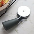 thumbnail image 4 of unbranded Herramienta De Cocina Para Cortar Pizza Con Ergonómico Y, 4 of 7
