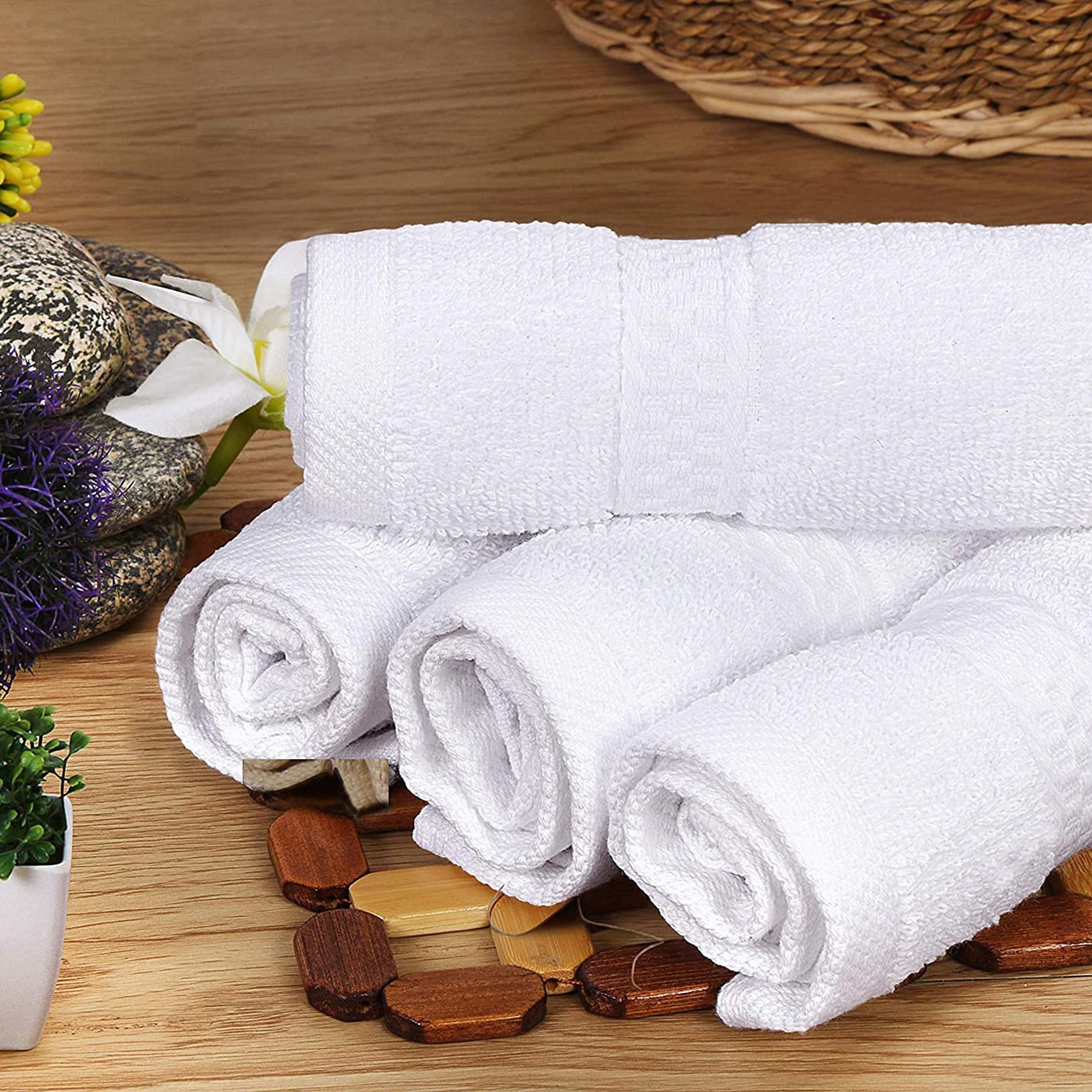 Njshnmn Bath Towels Bulk Set, White Classic Cotton Bathroom Towels - Large 15.7x27.5 Towels for Bathroom, 6 Pack