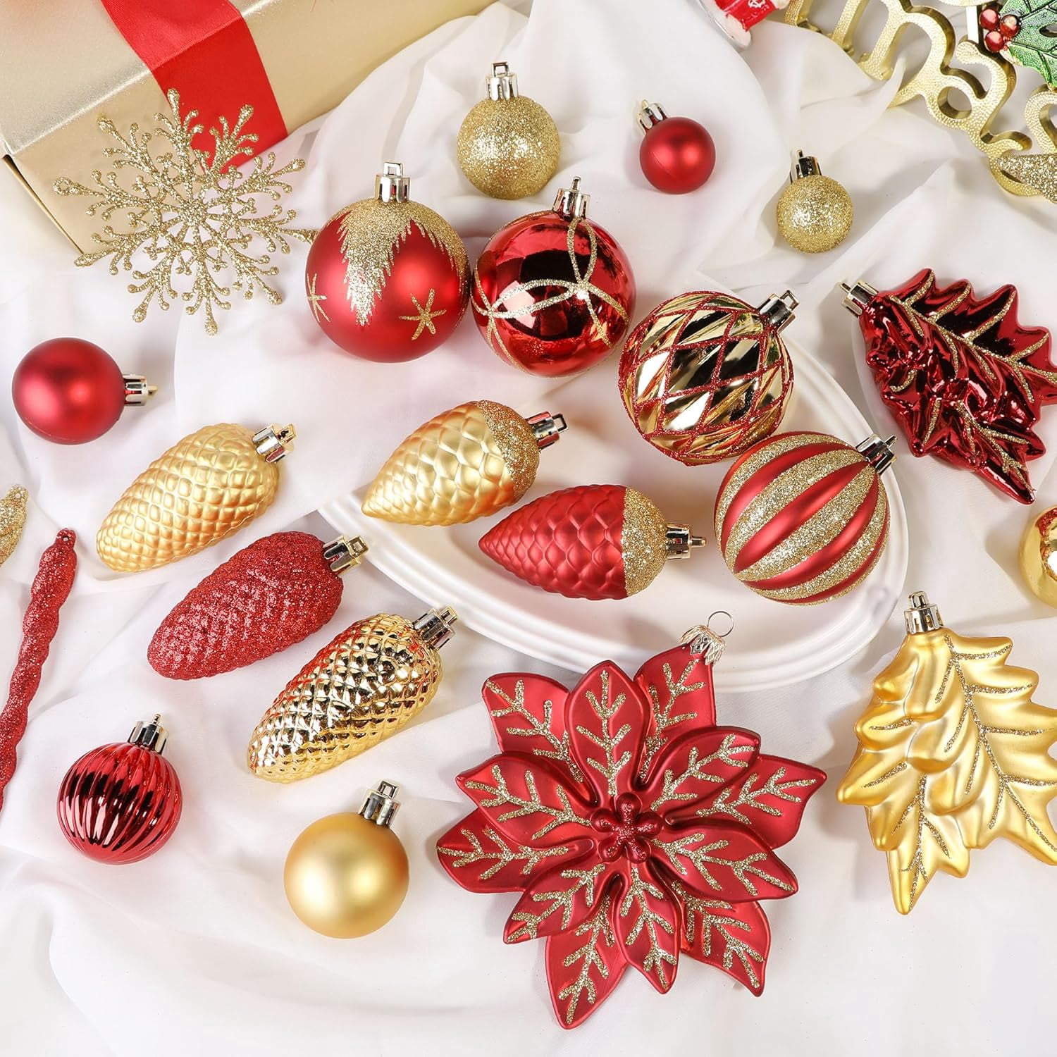 Alupssuc 106ct Christmas Balls Ornaments Set, Colorful Shatterproof Plastic Decorative Baubles for Xmas Tree Decor, Red & Gold