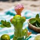 thumbnail image 4 of Valentine'S Day Decoration Proposal Flower Frog Resin Craft Ornaments, 4 of 5