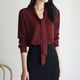 thumbnail image 2 of Blusa de manga larga con lazo para mujer - Color liso, poliéster, estilo informal de negocios - Tallas S-XXL, 2 of 5