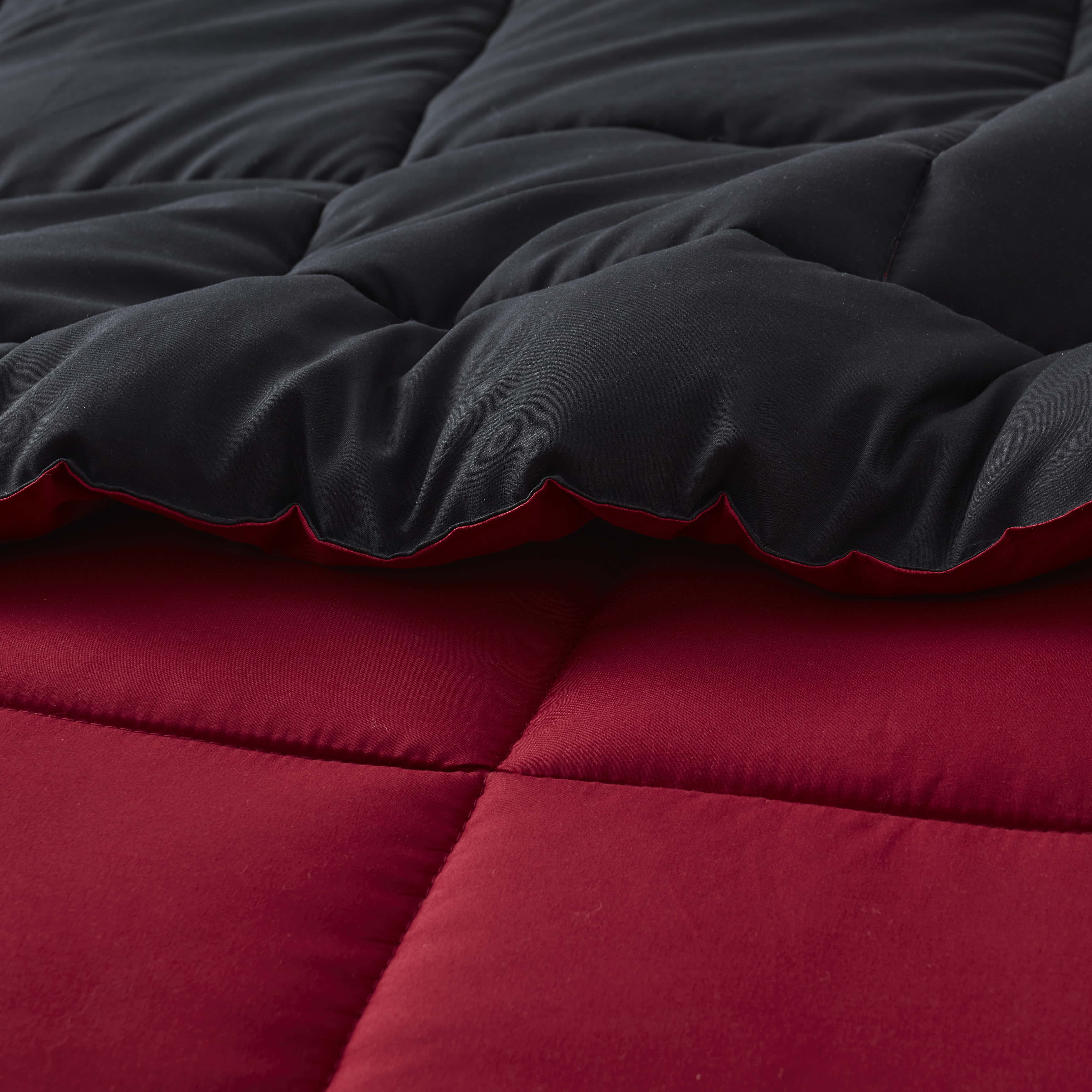 LammaLoe Twin Comforter, Quilted Down Alternative Comforter, All Season Duvet Insert Burgundy/Black