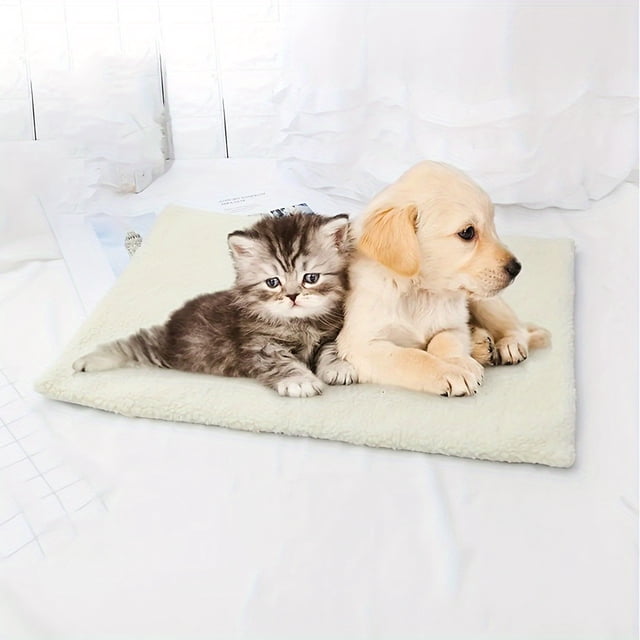 SNNROO 1pc Self Heating Dog Mat Non-Electric Pet Warming Pad Self Warming Dogs Warming Mat