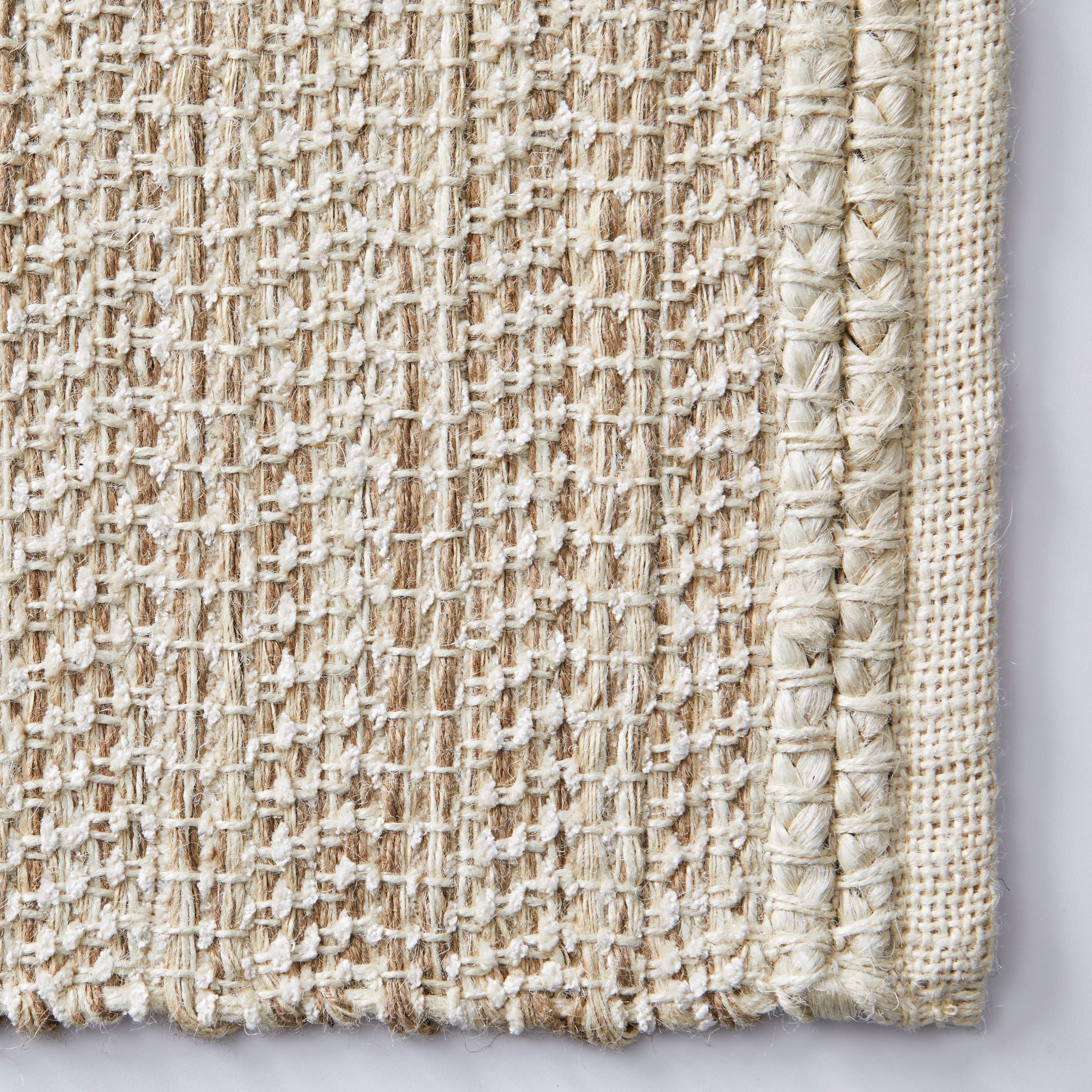 (1 pack) Better Homes & Gardens Natural & Ivory Jute 14" x 19" Placemat - 14" x 19"