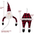 thumbnail image 4 of Adorno de árbol de búfalo a cuadros rojo y negro con cabeza de Papá Noel de peluche y selección inferior Atrapado en el árbol en palo flexible para adornos de Navidad Xemadio WMZL-604-1, 4 of 7