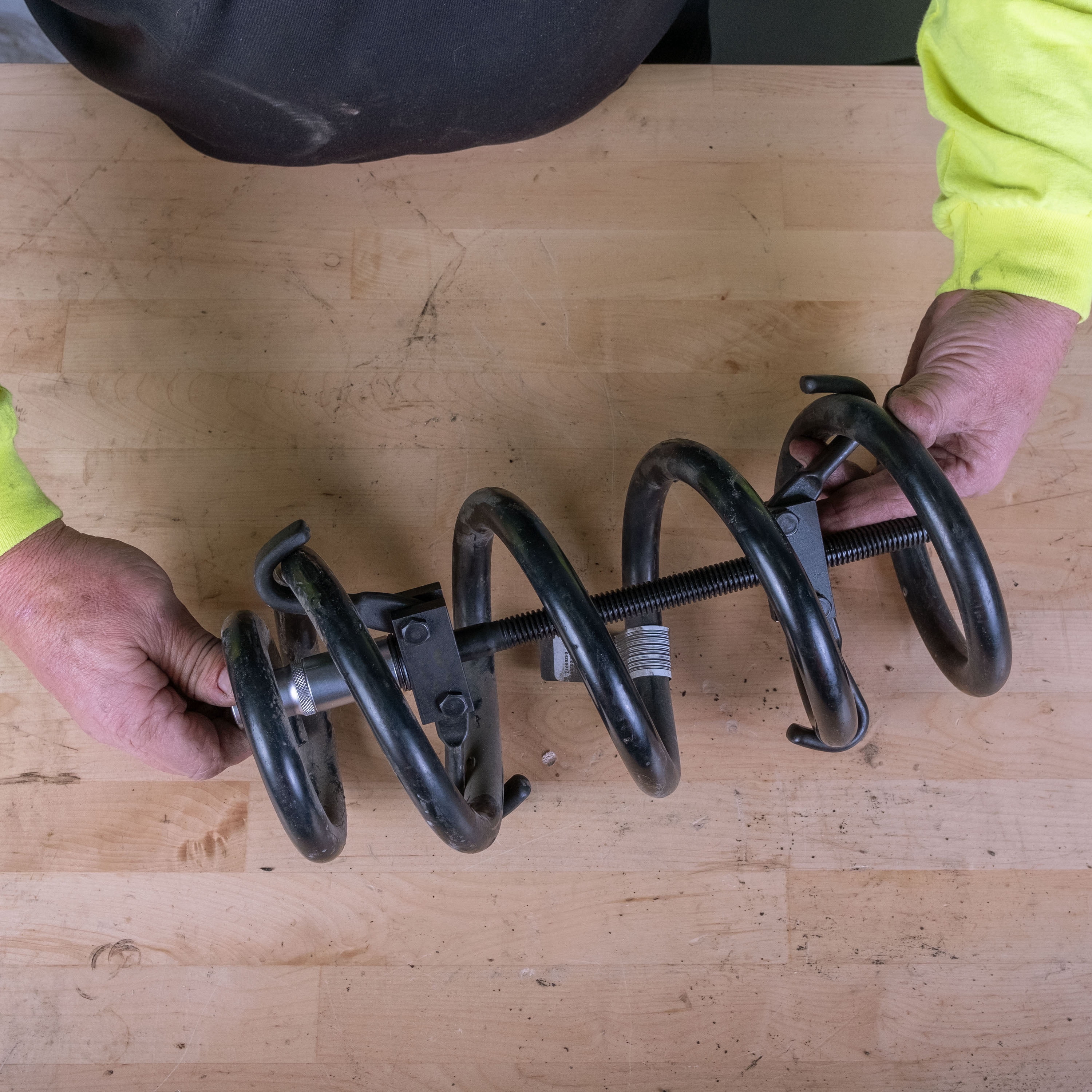 OEMTools Coil Spring Compressor Set