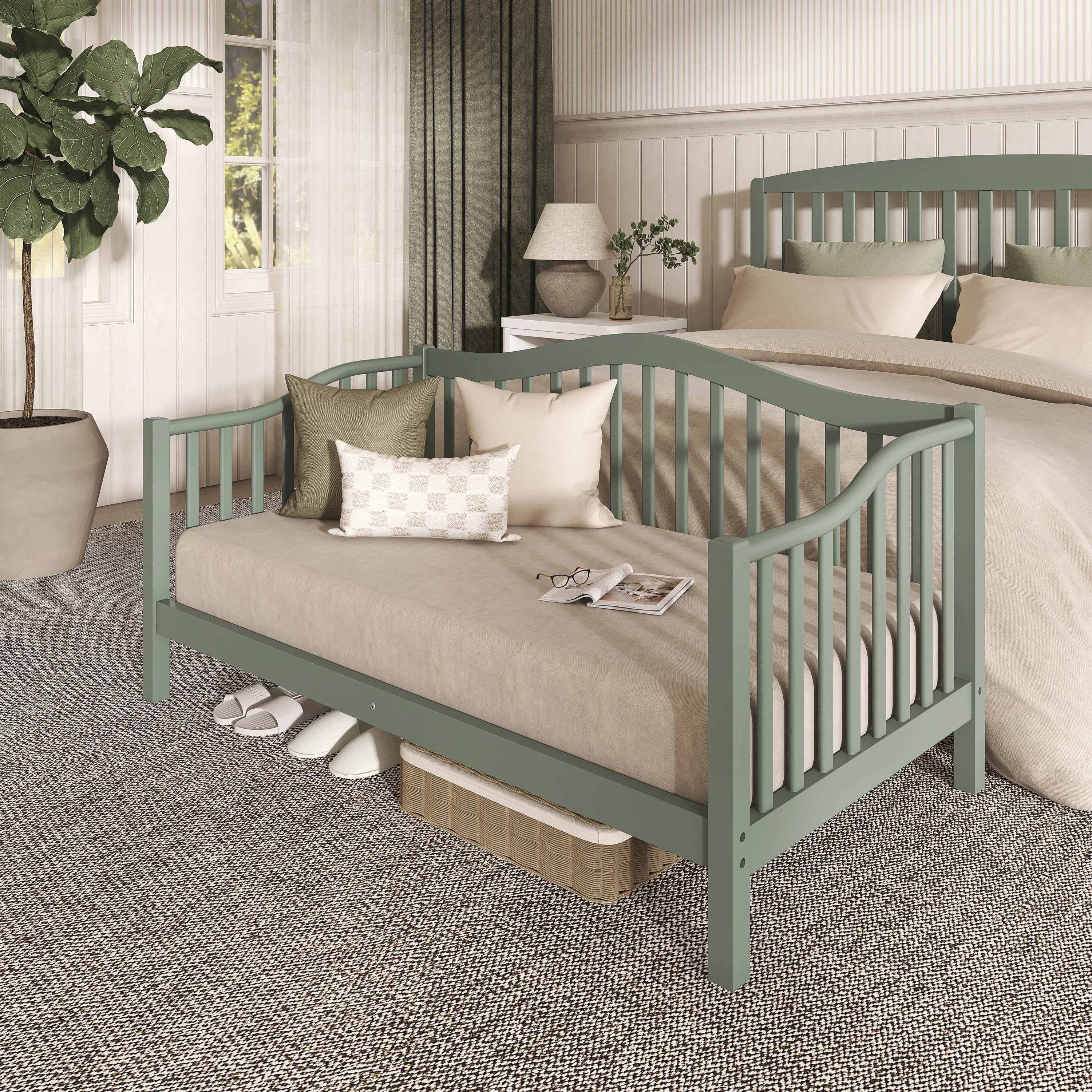Dream On Me Austin Toddler Day Bed, Meadow Green