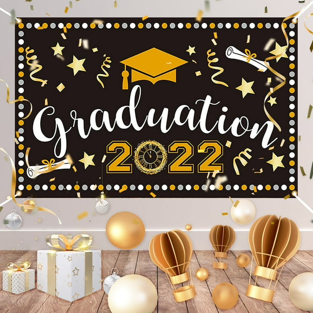 Lễ tốt nghiệp 2022 sắp tới đang đến gần và không gian chụp ảnh của bạn sẽ trở nên đẹp hơn bao giờ hết với nền tảng lễ tốt nghiệp 