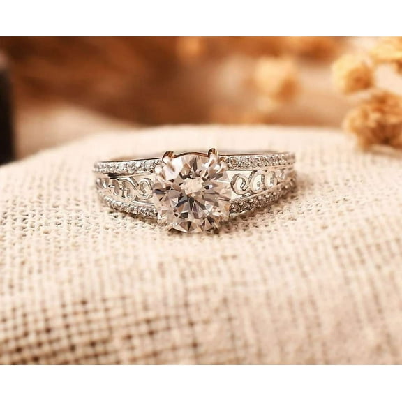 vylahjewellery 2 Ct Round Cut Moissanite Diamond Ring Engagement Ring 14K Gold Anniversary Ring