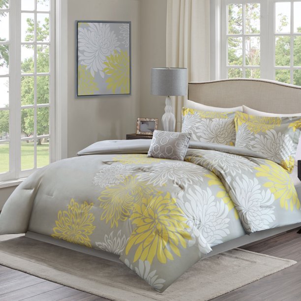 Comfort Spaces Enya 5 Piece Comforter Set, King, Yellow