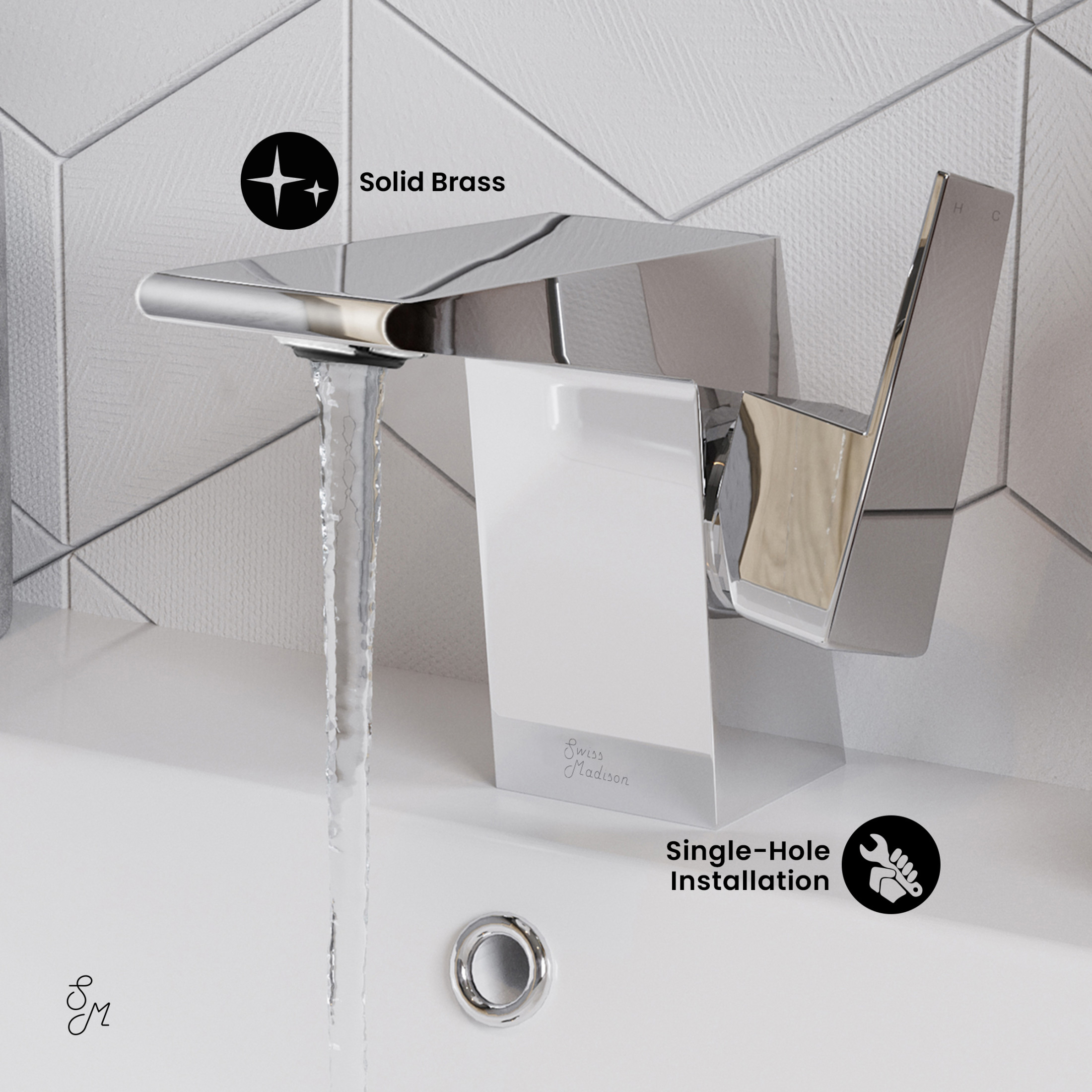 Carre Single Hole, Single-Handle, Bathroom Faucet in Chrome