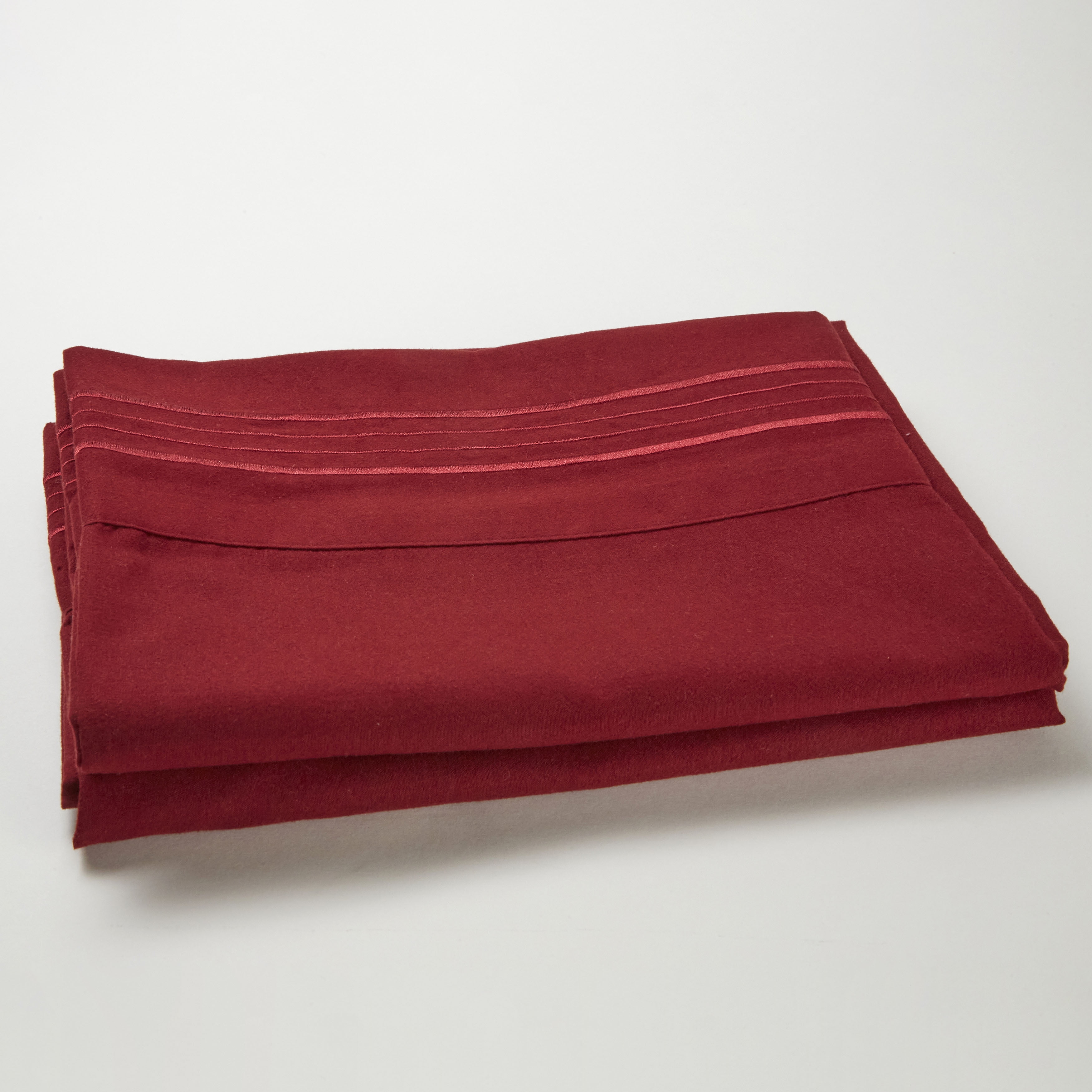 Linum Home Textiles 1800 TC Brushed Microfiber Standard Pillowcase (2PC Set) with 4 Line Embroidery