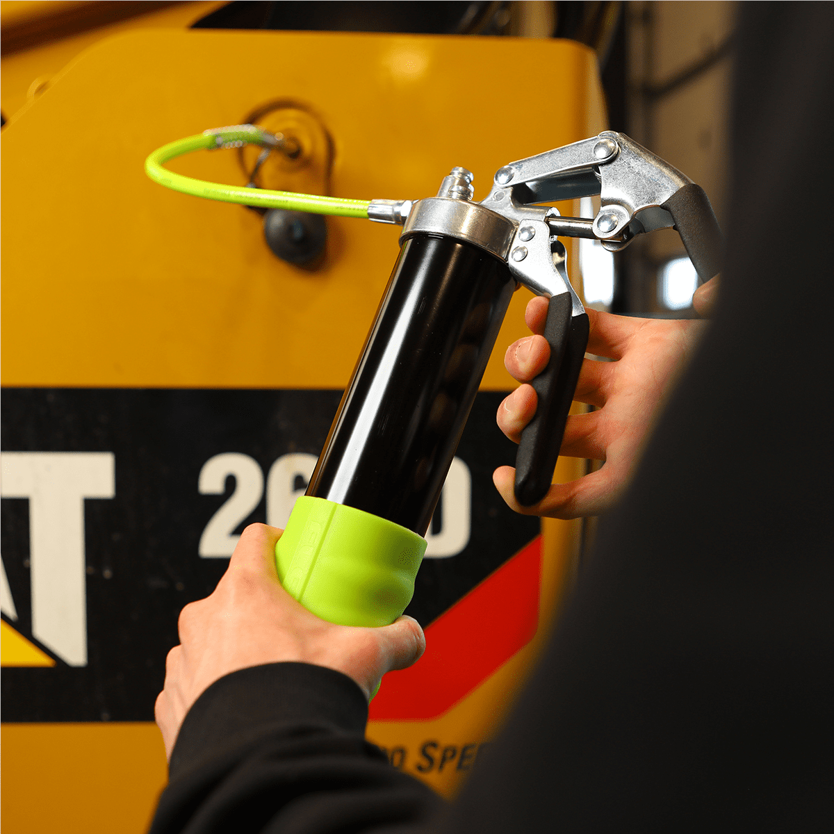 Legacy Manufacturing Flexzilla Heavy Duty Pistol Grip Grease Gun