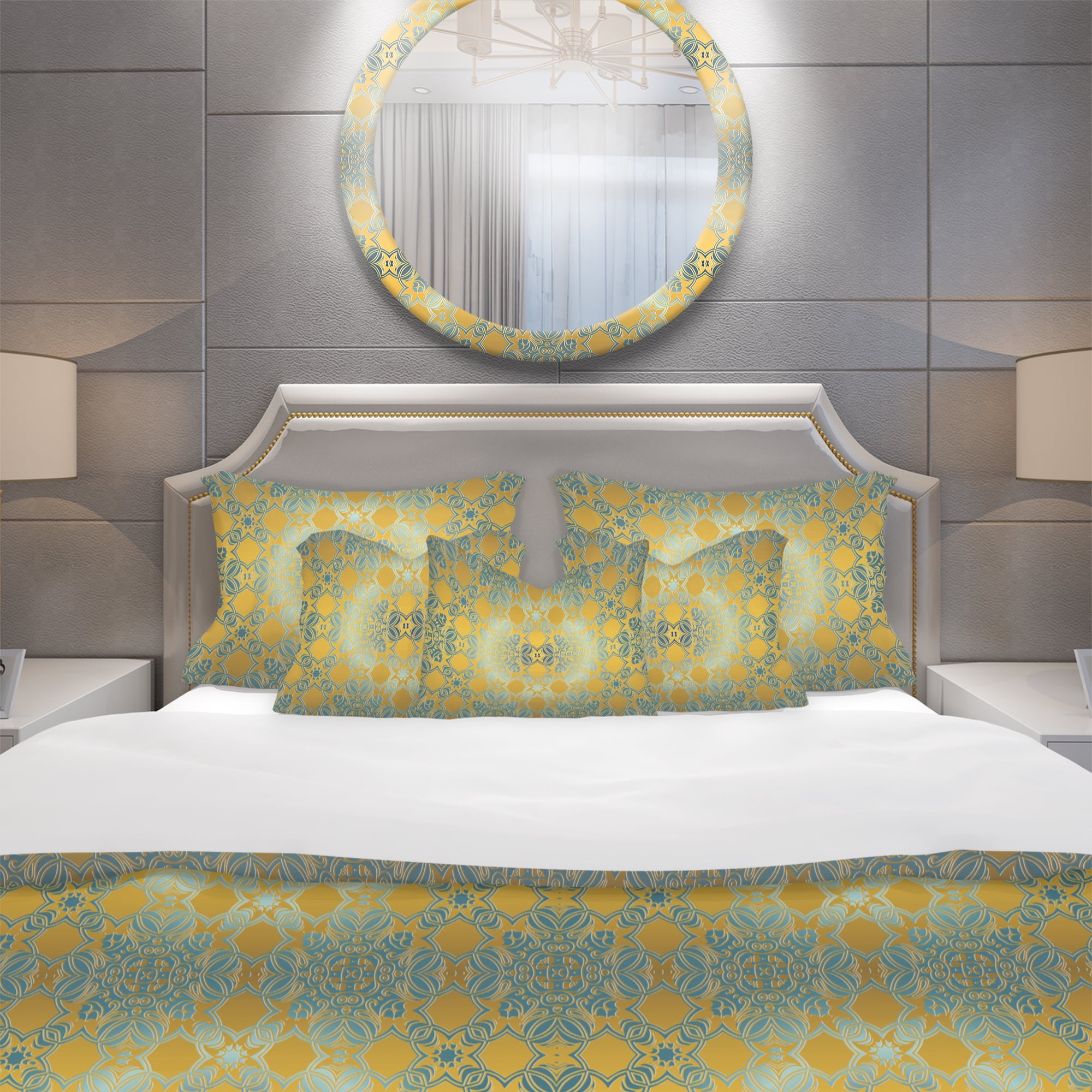 Designart 'Glam Flowers Decorative' Glam Duvet Cover Set