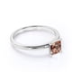 thumbnail image 4 of JeenMata Anillo de Compromiso de Morganita en Corte Princesa de 1 Quilate con Solitario en Oro de 18 K sobre Plata de Ley, 4 of 6