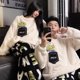thumbnail image 1 of Otoño Invierno Popular pareja franela Coral polar pijamas mujeres hombres ropa de casa conjunto de calcetines para las estaciones frías, 1 of 5