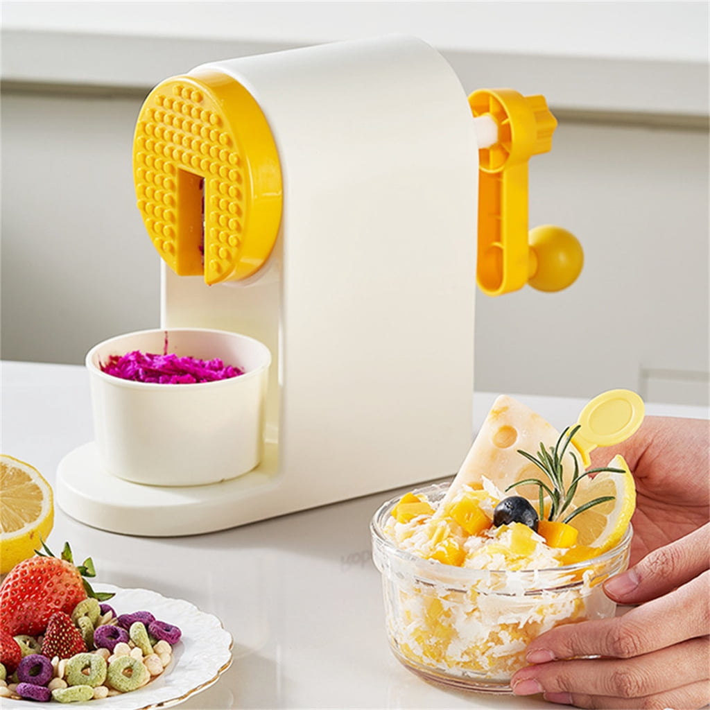 Manual Plastic Ice Grinder with Stainless Steel Shaving Blade For Daily Use