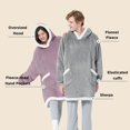 thumbnail image 2 of Sudadera con capucha Blanket Bedsure para adultos y niños, sudadera con capucha sherpa, color lavanda, 2 of 4