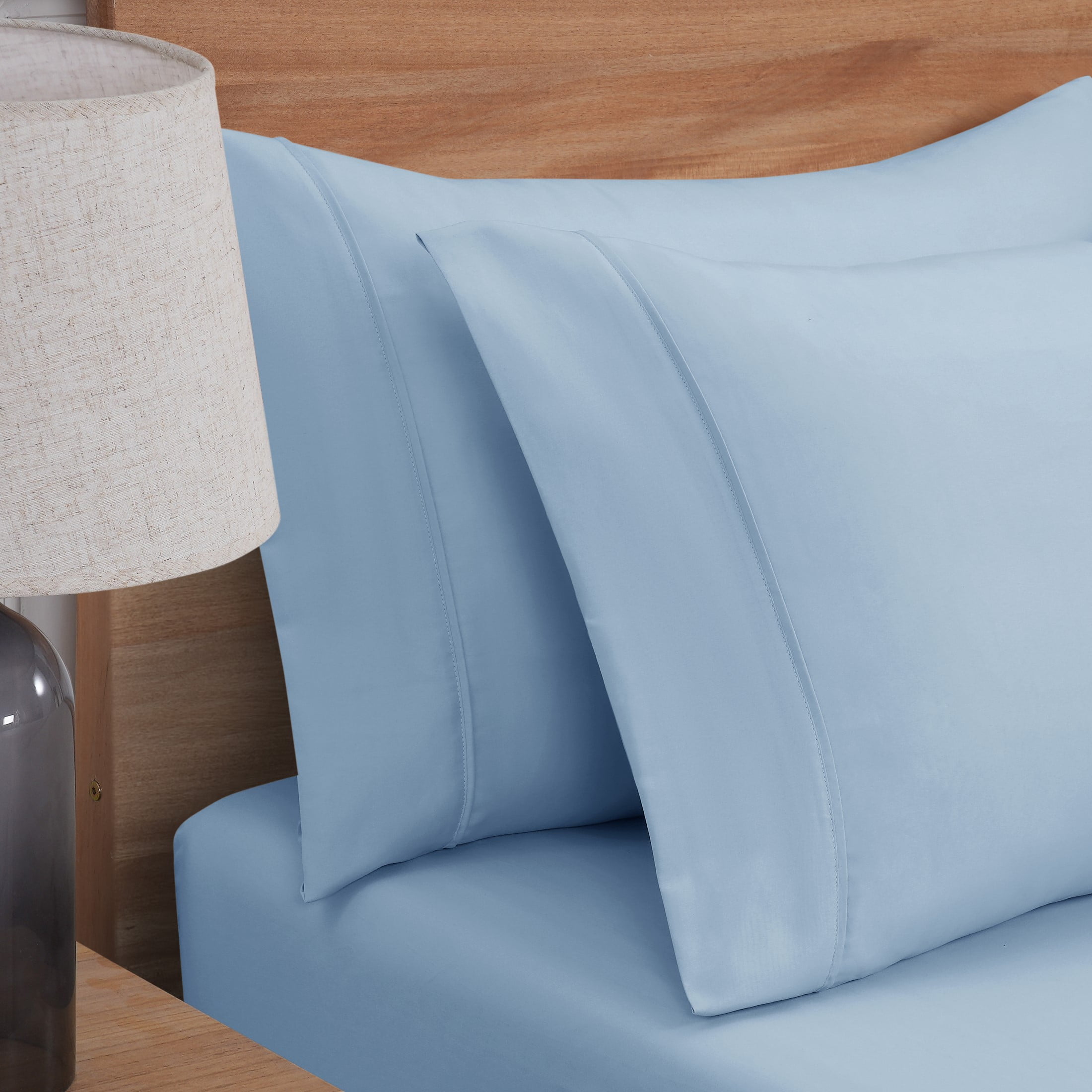 Mainstays Super Soft Brushed Microfiber Pillowcase Set, Placid Blue, Standard/Queen, 2 Piece