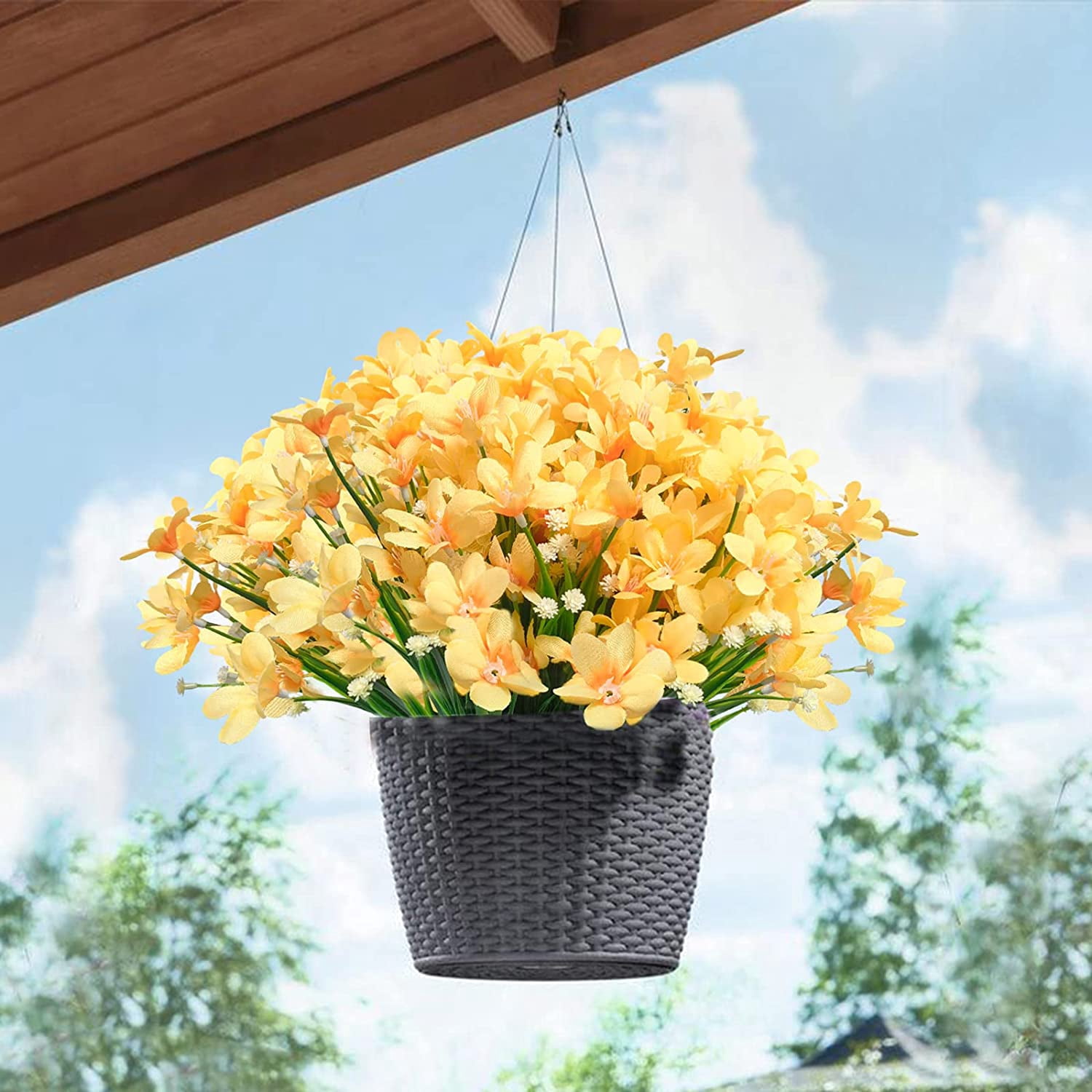 MAMOWEAR 4/8PCS Artificial Daffodils Flowers Outdoor UV Resistant Fake Silk Flowers Faux Plastic Greenery Shrubs Garden Porch Window Box Decoration