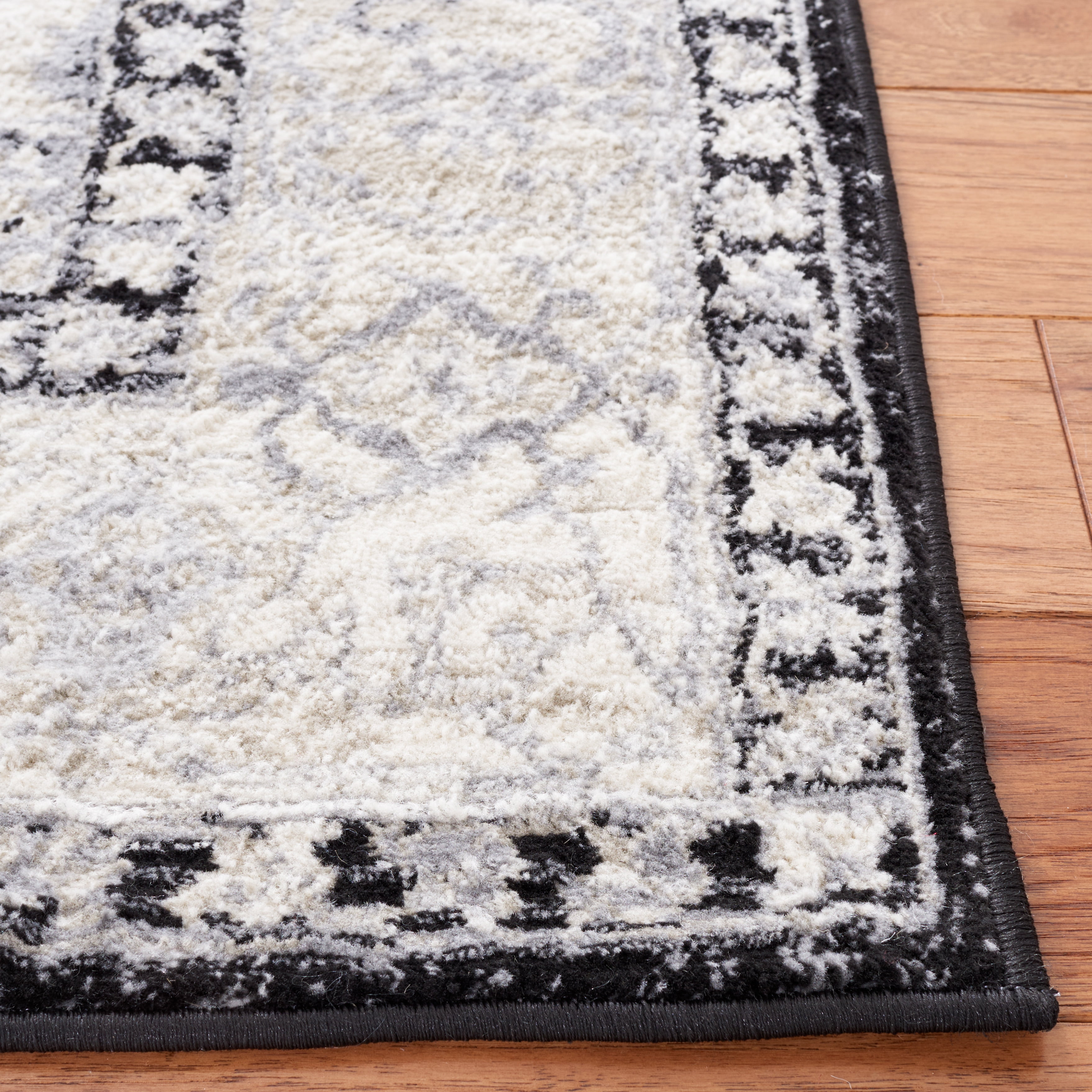 SAFAVIEH Brentwood Dimas Oriental Area Rug, Black/Gray, 3' x 5'