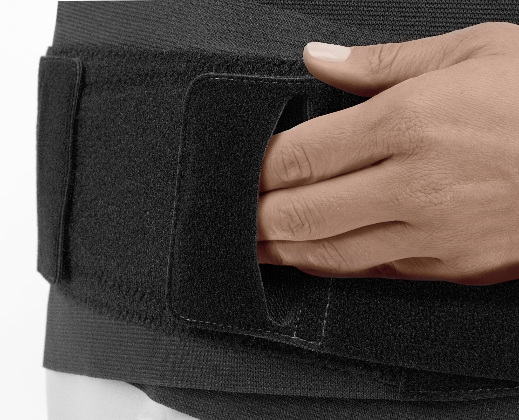 Mueller® Lumbar 4-in-1 Back Brace with Hot/Cold Pack, One Size Fits Most, Adjustable Lower Back Support