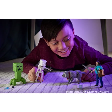 Minecraft Creeper Action Figure & Accessories, 4-inch Toy Set Inspired by A Minecraft Movie