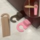 thumbnail image 4 of Juego de topes de puerta multifuncionales de 2 piezas: cuña de puerta resistente al viento y anticolisión for el hogar, la oficina y el baño, 4 of 6