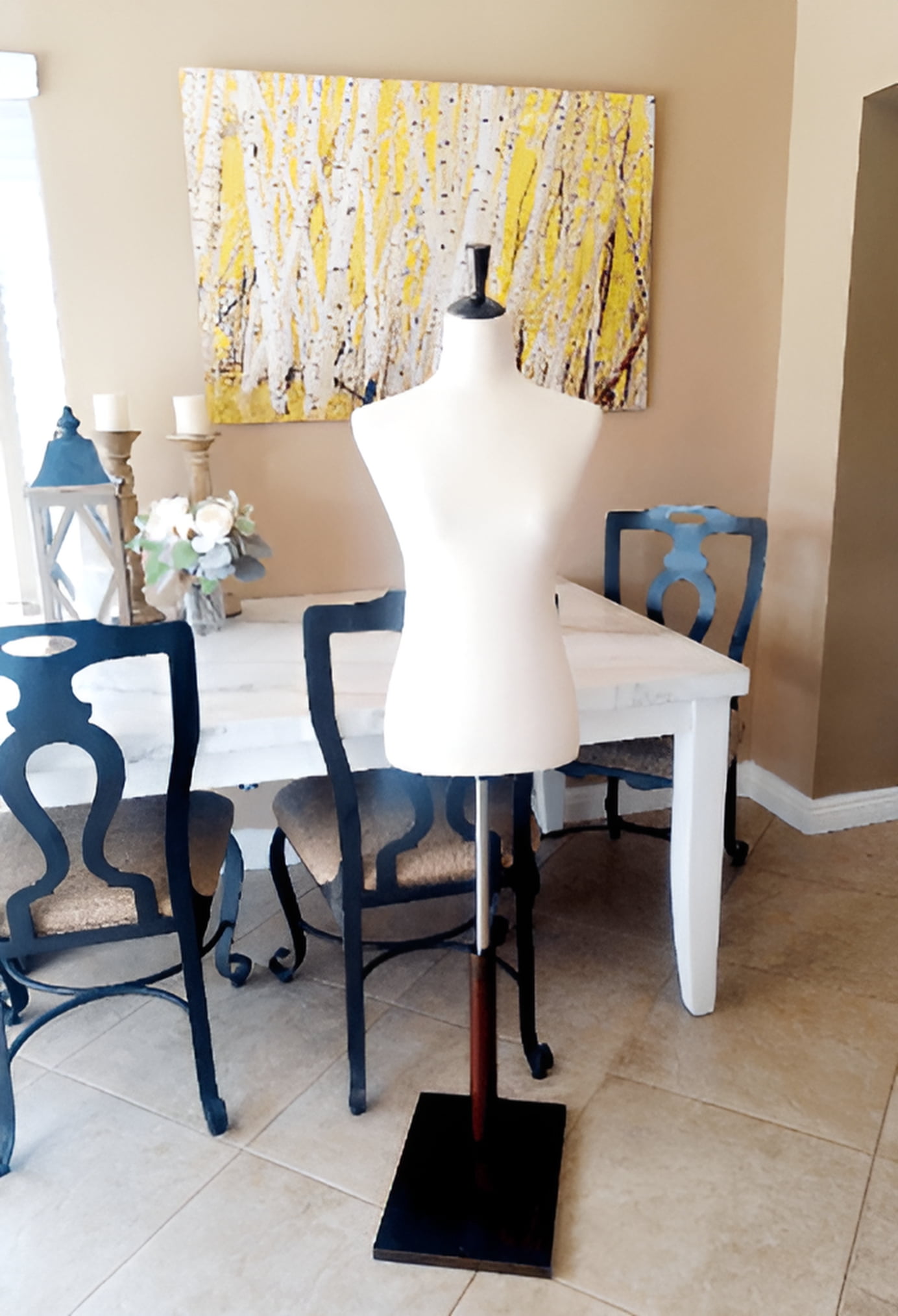 VINGLI Female Dress Form, Mannequin Torso Body with Adjustable Wood Stand for Display Clothes (White, 6-8)