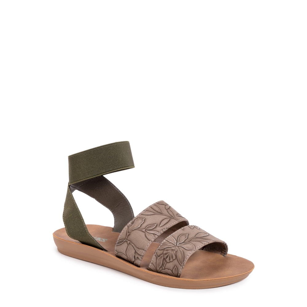 muk luks leopard sandals