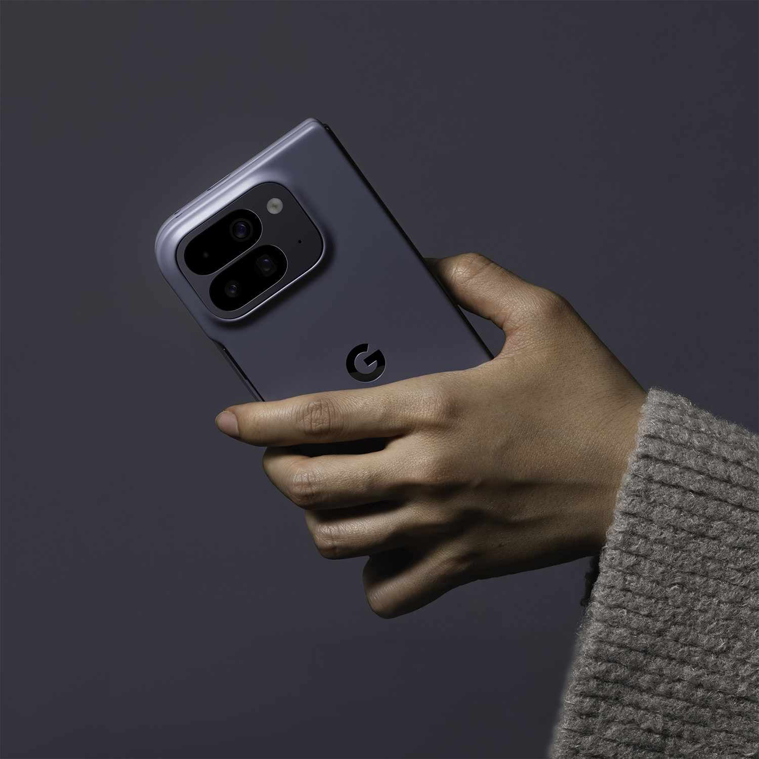 Google Silicone Case w/Magnets Moonstone for Google Pixel 10 Pro Fold