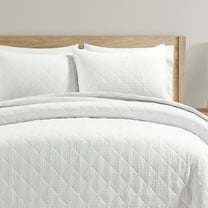 Lush Decor Haniya Solid Waffle Woven Textured Cotton Quilt Set, 3 Piece Set, Full/ Queen, White - Soft Waffle Quilt - White Bedding Set - Minimalist, Modern & Farmhouse Bedroom Decor