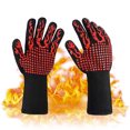 thumbnail image 4 of Guantes para barbacoa, resistentes al calor, guantes de horno de silicona resistentes al fuego con aislamiento para cocinar, asar a la parrilla Ofspeizc CPB-US-DYP262-1, 4 of 5