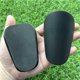 thumbnail image 2 of 1 par de mini espinilleras de fútbol resistentes al desgaste, protectores de piernas que absorben los golpes, livianos y portátiles, para entrenamiento de fútbol, 2 of 5