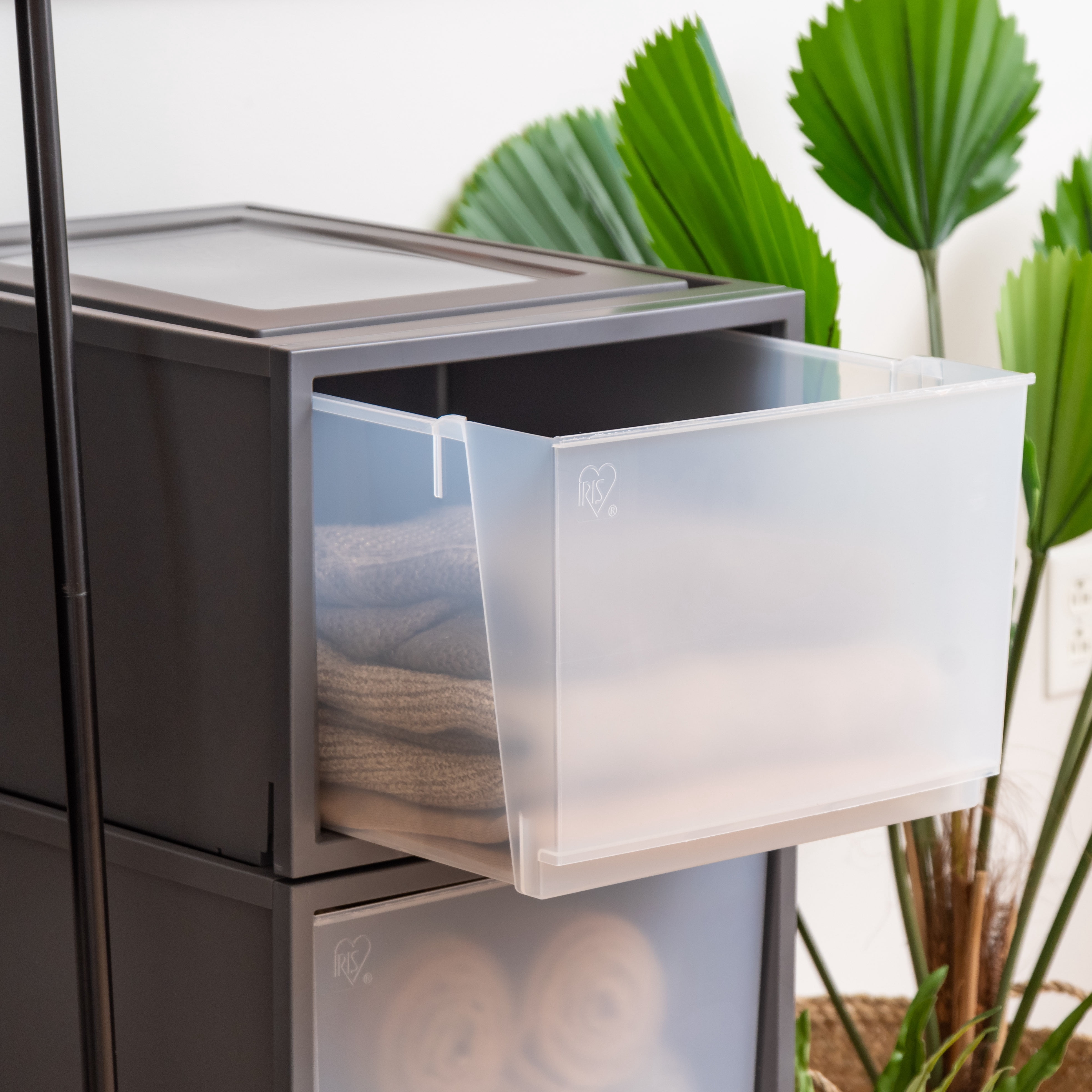 IRIS 42 Qt Deep Plastic Drawers, Under Bed Storage Bins, Stackable, Modular 3Pk
