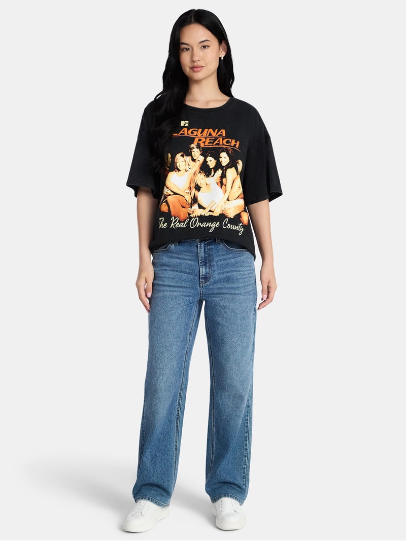 Laguna Beach Women's Oversized Graphic Tee with Short Sleeves