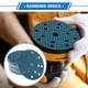 thumbnail image 2 of 50 piezas de discos de lijado de 6 pulgadas con 15 agujeros, papel de lija de 120 granos, universal para reparación automotriz, azul, 2 of 7