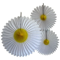Devra Party Tissue Paper Daisy Flower Decorations, 13 and 20 inch, set of 3