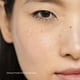 thumbnail image 3 of Polvo facial Clinique Blended Invisible Blend, 3 of 5