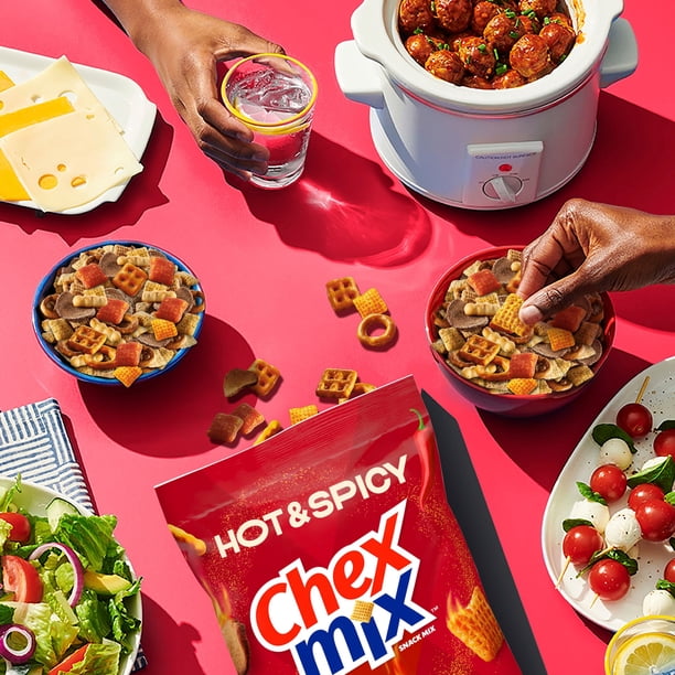 スナック風クッション4個セット 8 pack) Chex Mix Hot and Spicy Snack Mix, Savory Snack Bag, Family