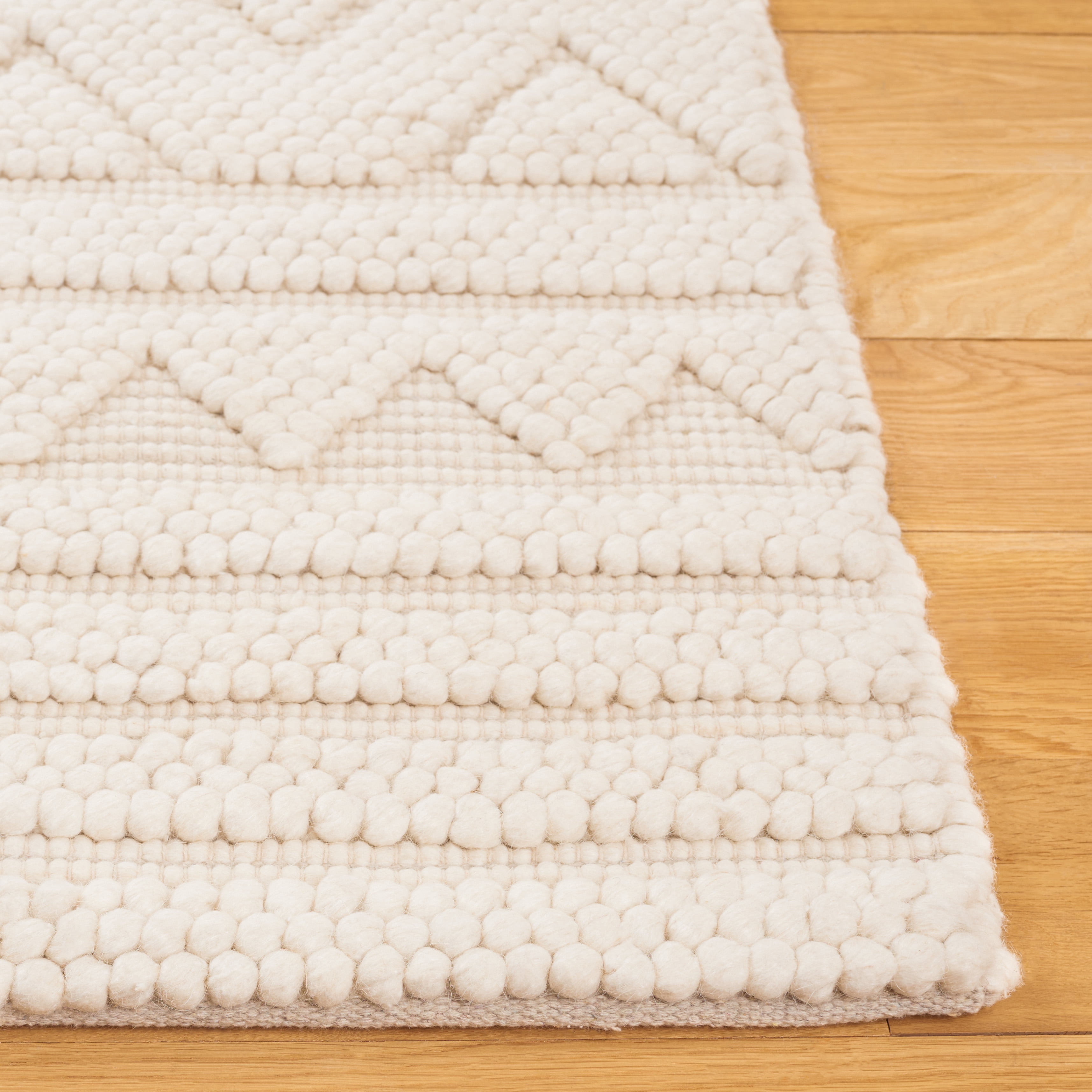 SAFAVIEH Natura Braylon Striped Area Rug, Ivory, 6' x 9'
