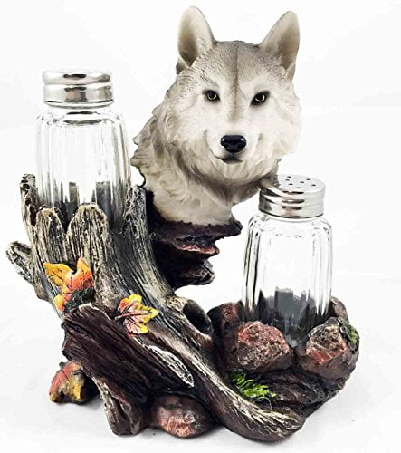 The Lone Wolf Moonlit Howl Figurine Salt Pepper Shakers Holder Kitchen Decor Centerpiece