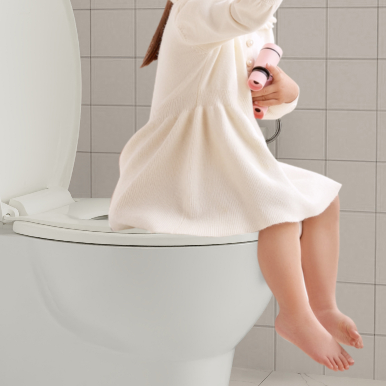 Toilet Seat with Toddler Potty Training Seat Built-In, for Both Child & Adult Seats, Potty Training Seat, No Wiggle and Easy to Install, 17" Round Detachable Toddler Seat for Longtime Usage, Biscuit