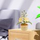 thumbnail image 4 of Bonsái de Escritorio con Flor Artificial Tejida a Mano para Decoración Del Hogar., 4 of 6