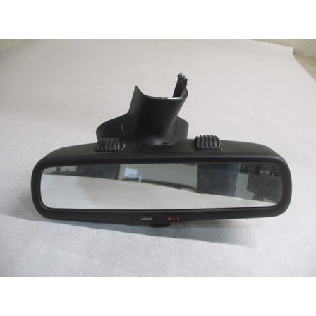 Pre-Owned Jeep Cherokee Manual Rear View Mirror w/911 Assist OEM LKQ - Verify Specific Vehicle Fitment In Description - (Good)