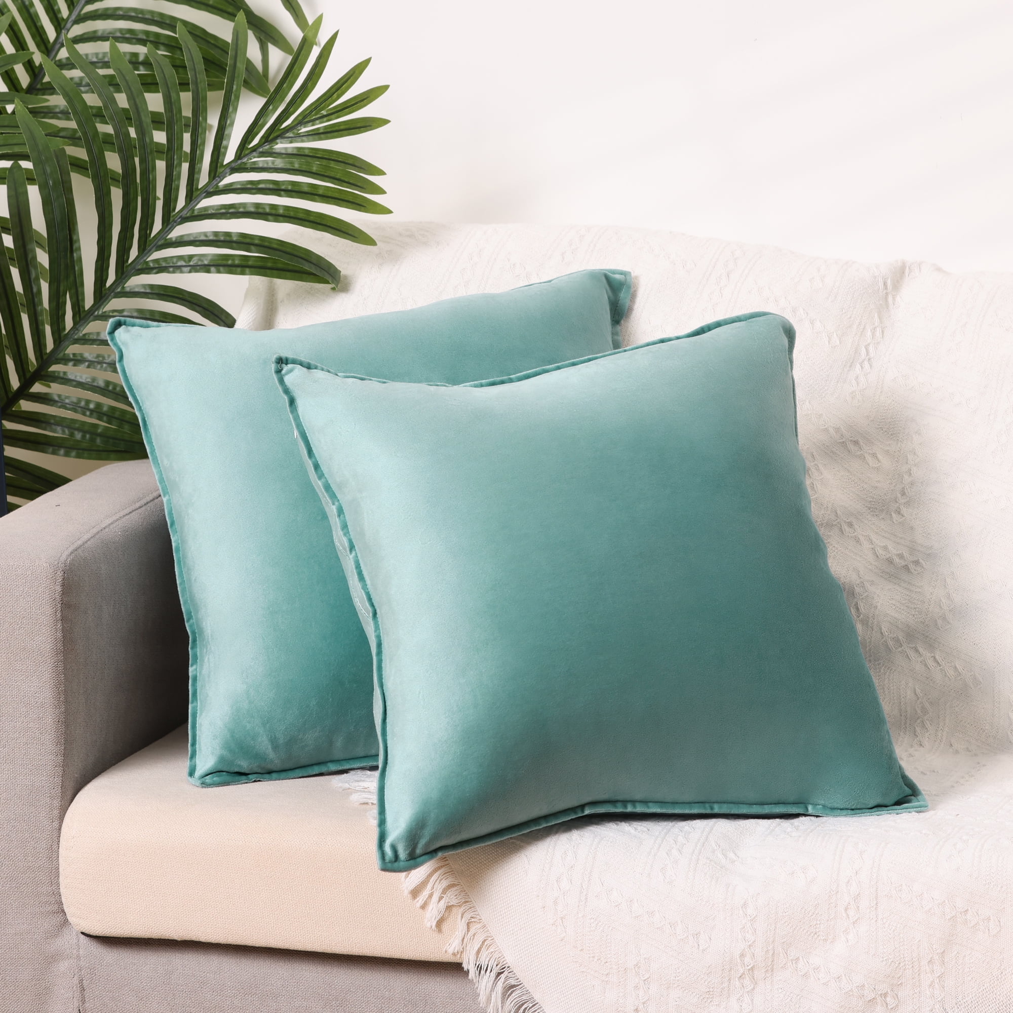 Unique Bargains Velvet Solid Throw Pillow Covers Decorative Cushion Covers (2 Count) Light Blue 16" x 16"