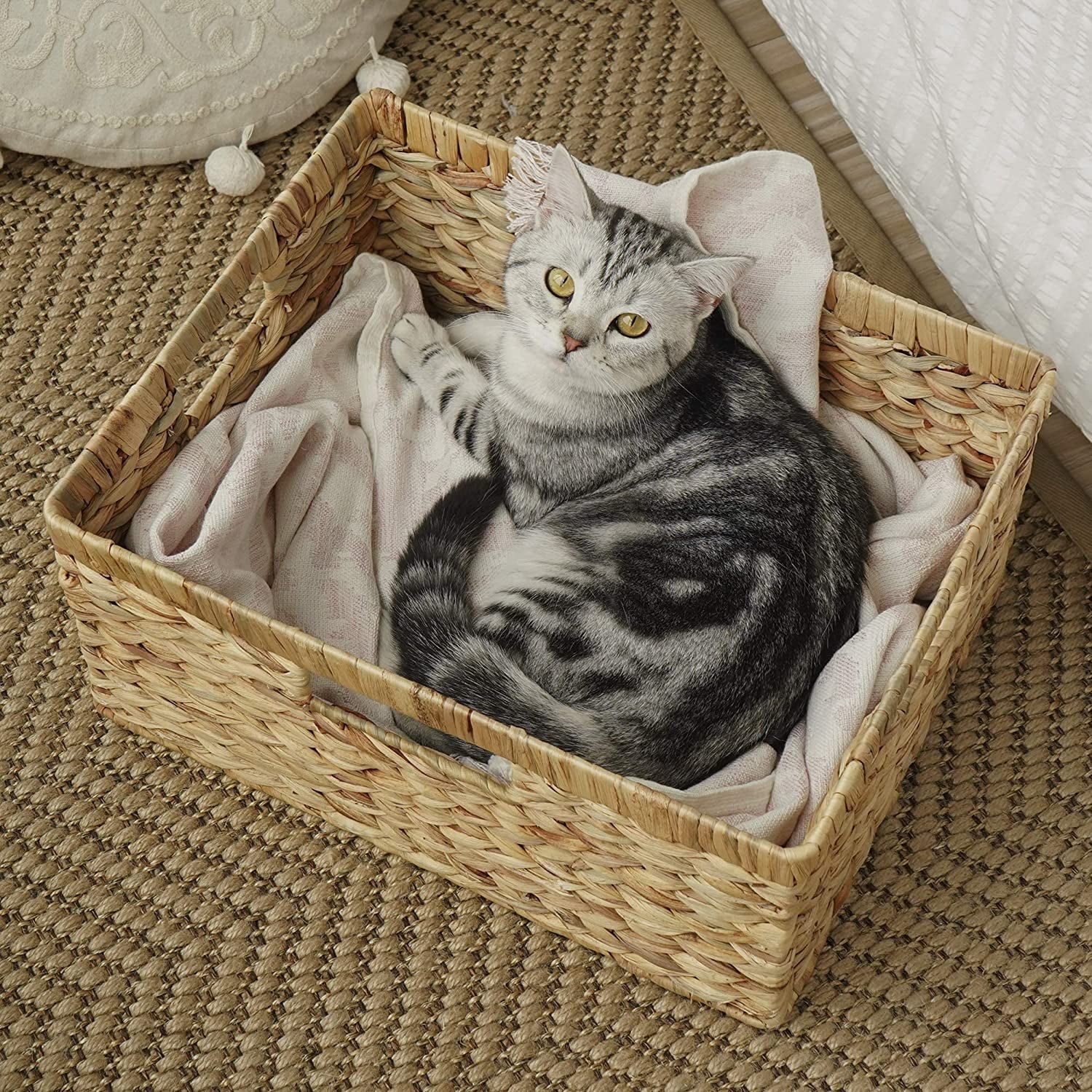 StorageWorks Extra Large Wicker Baskets for Organizing, Water Hyacinth Storage Basket with Built-in Handles